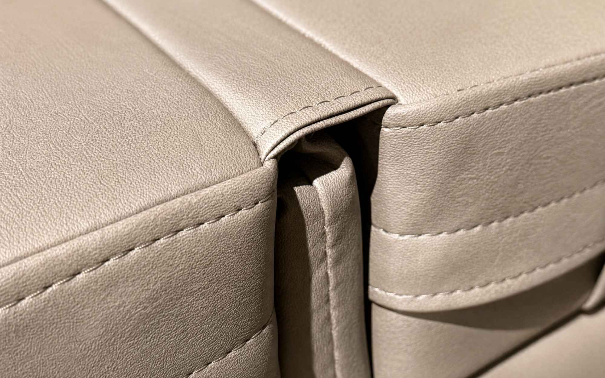 Reinforced Hinge
